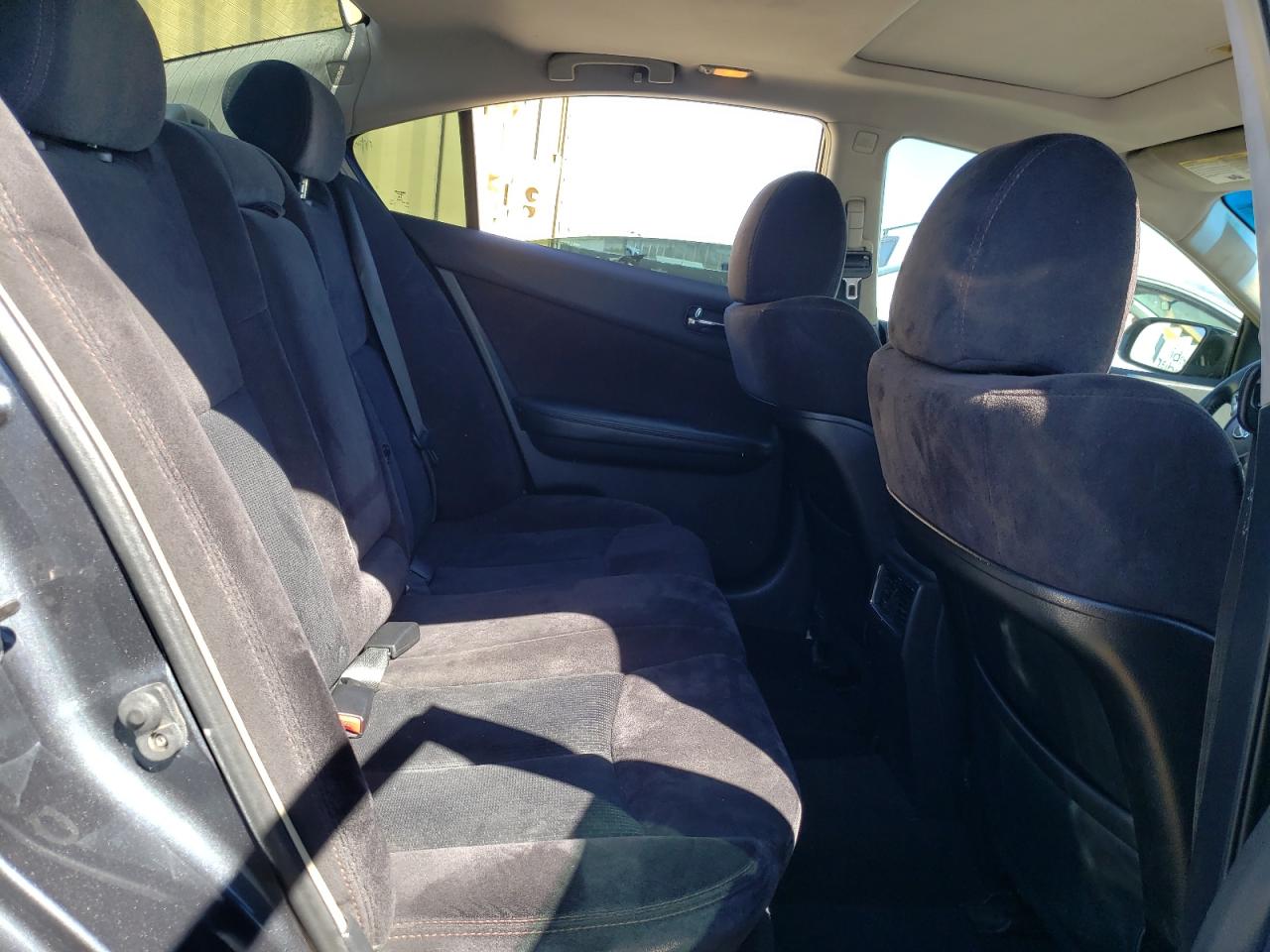 Photo 6 from auction – 2010 NISSAN MAXIMA S with VIN 1N4AA5AP4AC829105