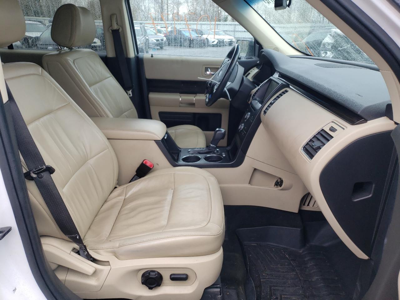 Photo 5 from auction – 2013 FORD FLEX SEL with VIN 2FMHK6C83DBD01475