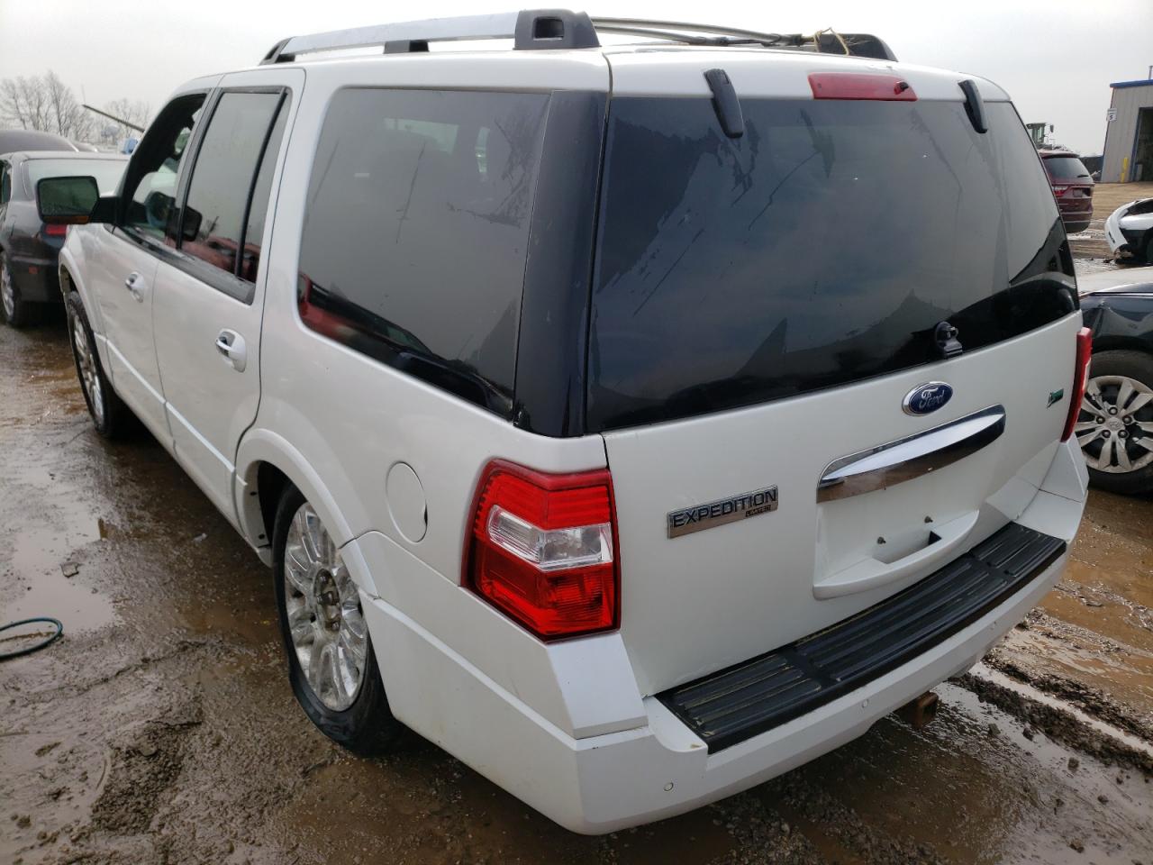 Photo 3 from auction – 2011 FORD EXPEDITION with VIN 1FMJU2A59BEF25722