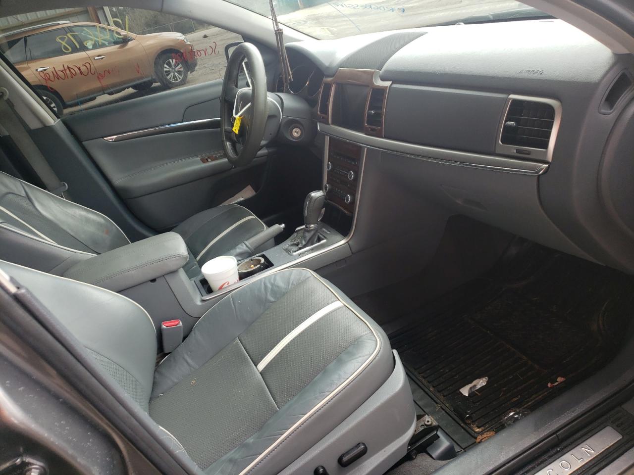 Photo 5 from auction – 2010 LINCOLN MKZ with VIN 3LNHL2JCXAR615604