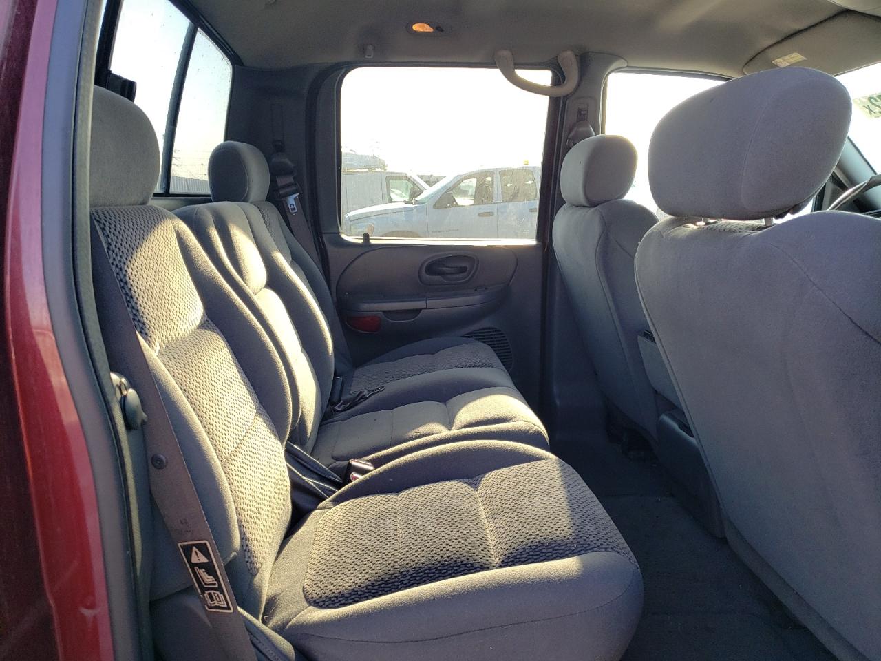 Photo 6 from auction – 2003 FORD F150 SUPER with VIN 1FTRW07663KA44979