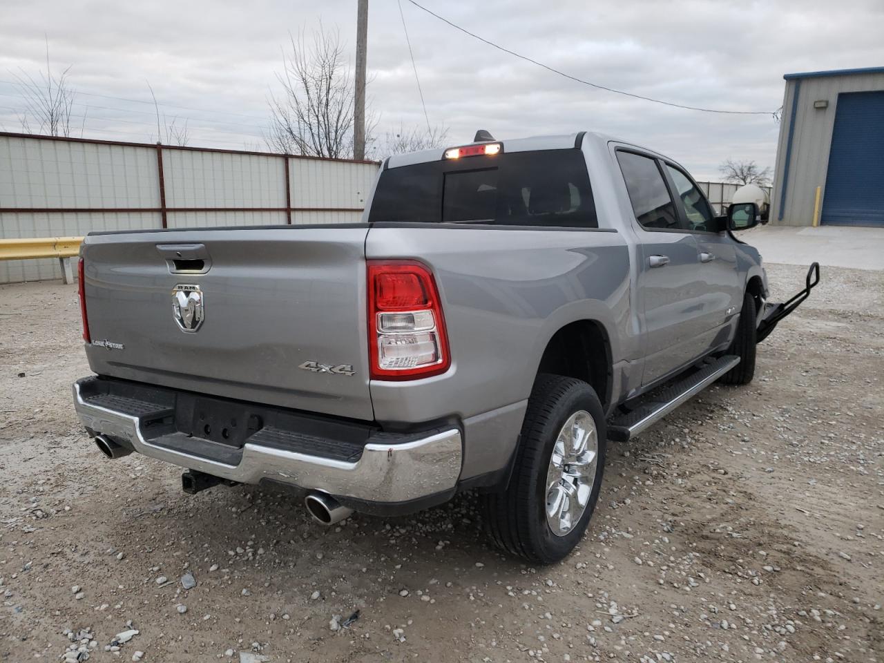 Photo 4 from auction – 2022 RAM 1500 BIG H with VIN 1C6SRFFT8NN148174