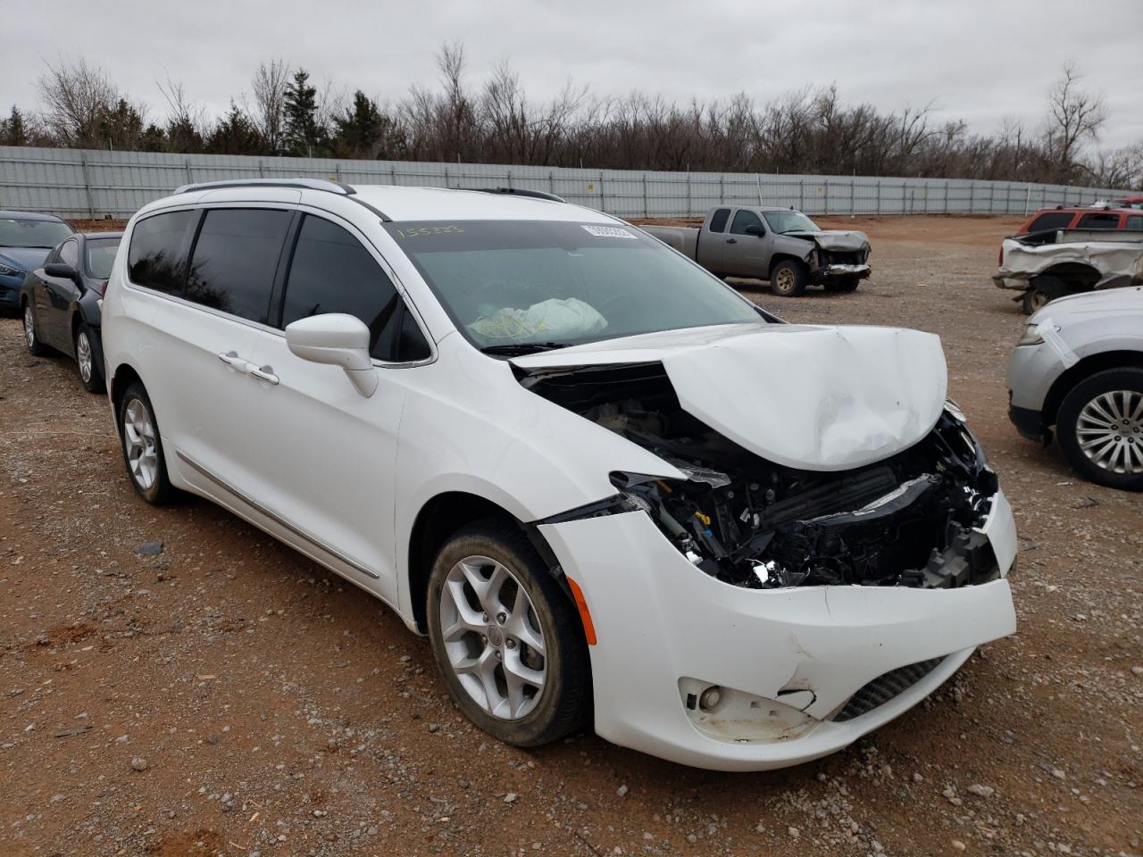 Photo 1 from auction – 2018 CHRYSLER PACIFICA T with VIN 2C4RC1BGXJR155323