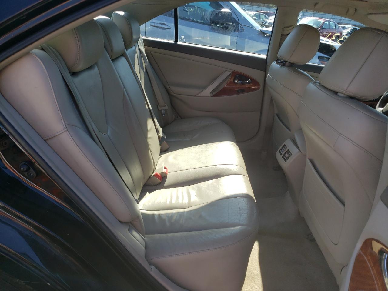 Photo 6 from auction – 2011 TOYOTA CAMRY BASE with VIN 4T1BF3EK6BU164864