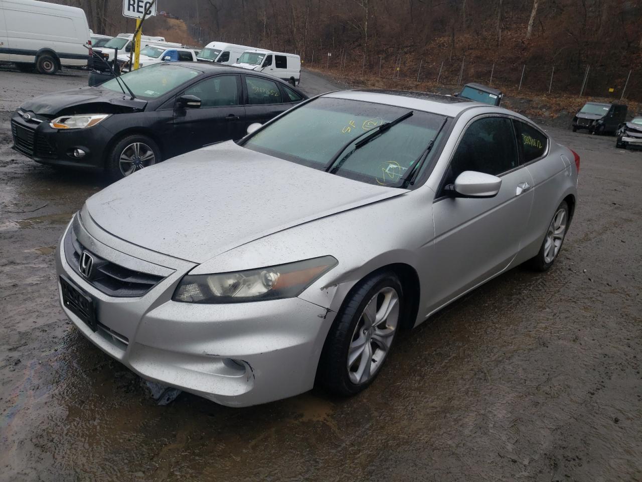 Photo 2 from auction – 2012 HONDA ACCORD EXL with VIN 1HGCS2B86CA000171