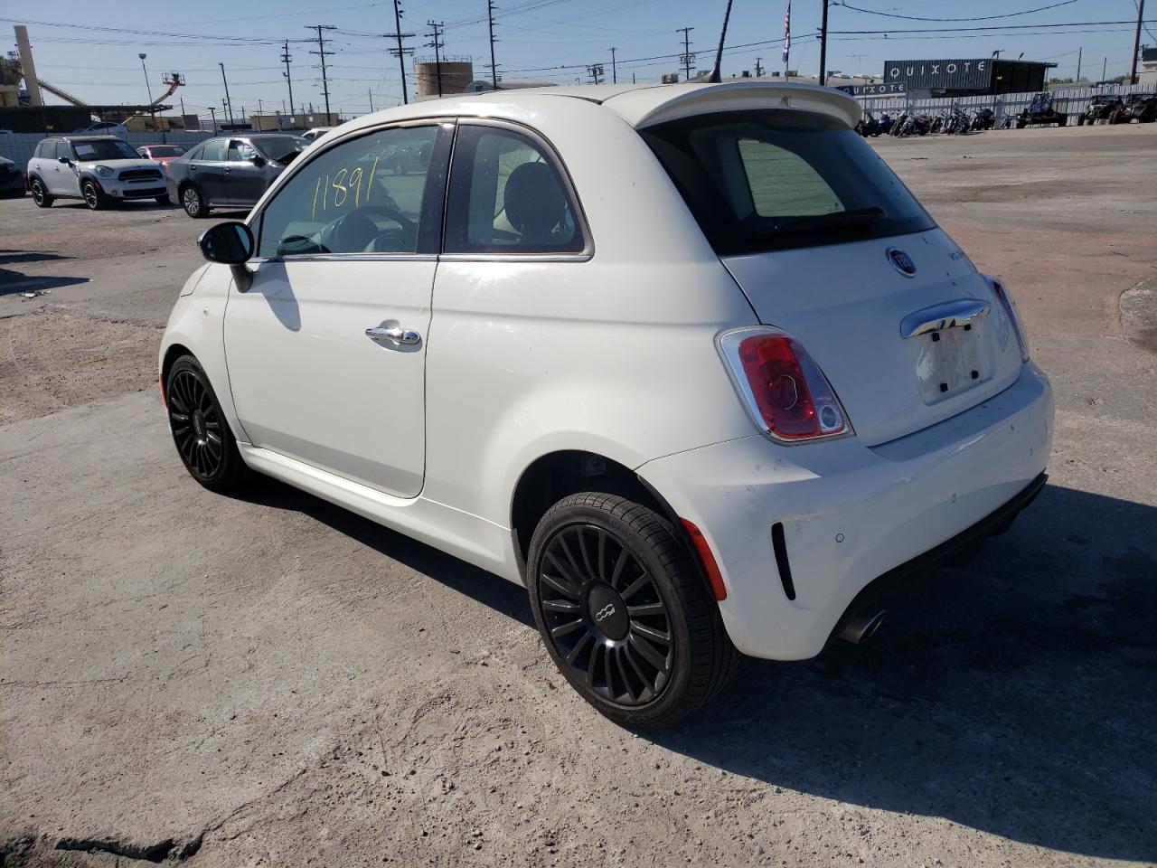 Photo 3 from auction – 2018 FIAT 500 LOUNGE with VIN 3C3CFFCH1JT524136