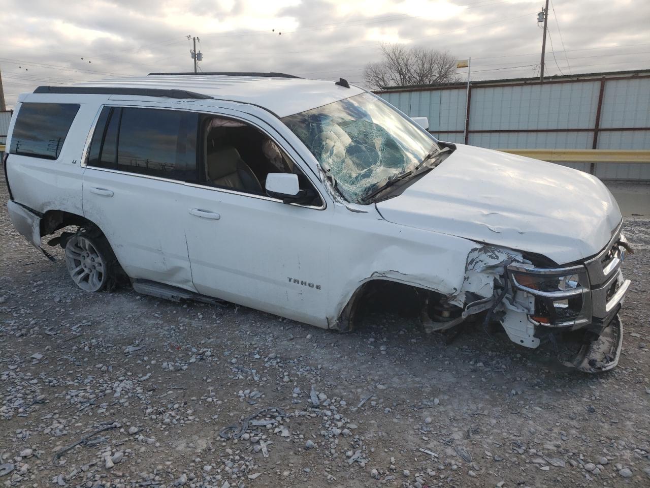 Photo 9 from auction – 2015 CHEVROLET TAHOE C150 with VIN 1GNSCBKC8FR121597