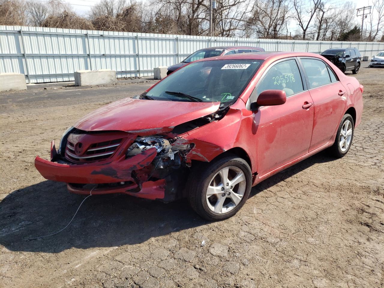 Photo 2 from auction – 2013 TOYOTA CARROLLA with VIN 2T1BU4EE3DC927787