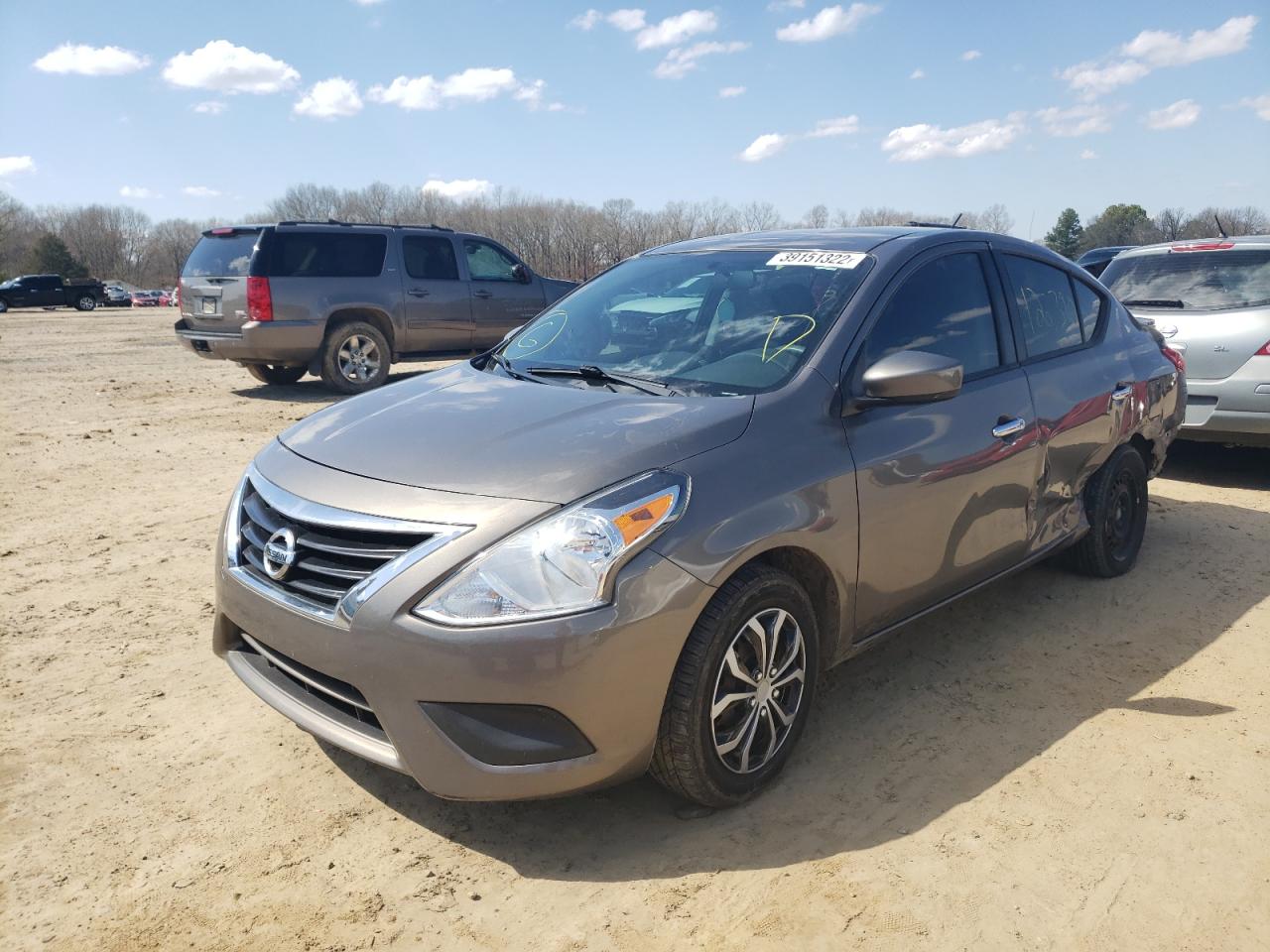 Photo 2 from auction – 2015 NISSAN VERSA S with VIN 3N1CN7AP1FL883771