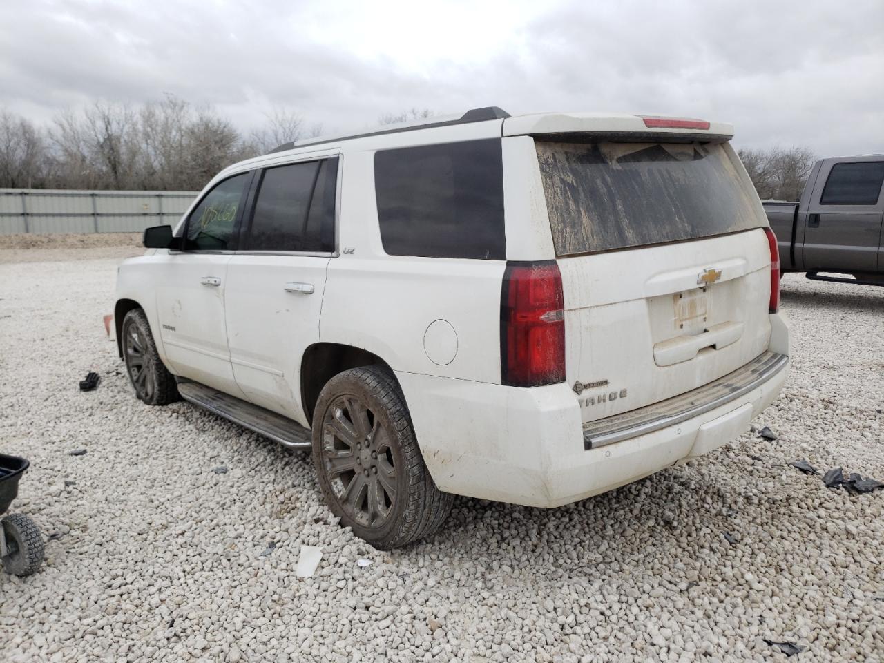 Photo 3 from auction – 2015 CHEVROLET TAHOE C150 with VIN 1GNSCCKC0FR294049