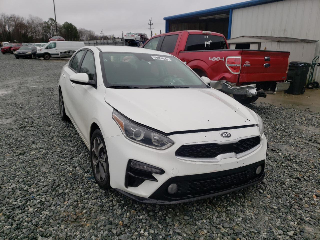 KIA FORTE FE 2019 with VIN 3KPF24AD1KE083106 - Photo from auction