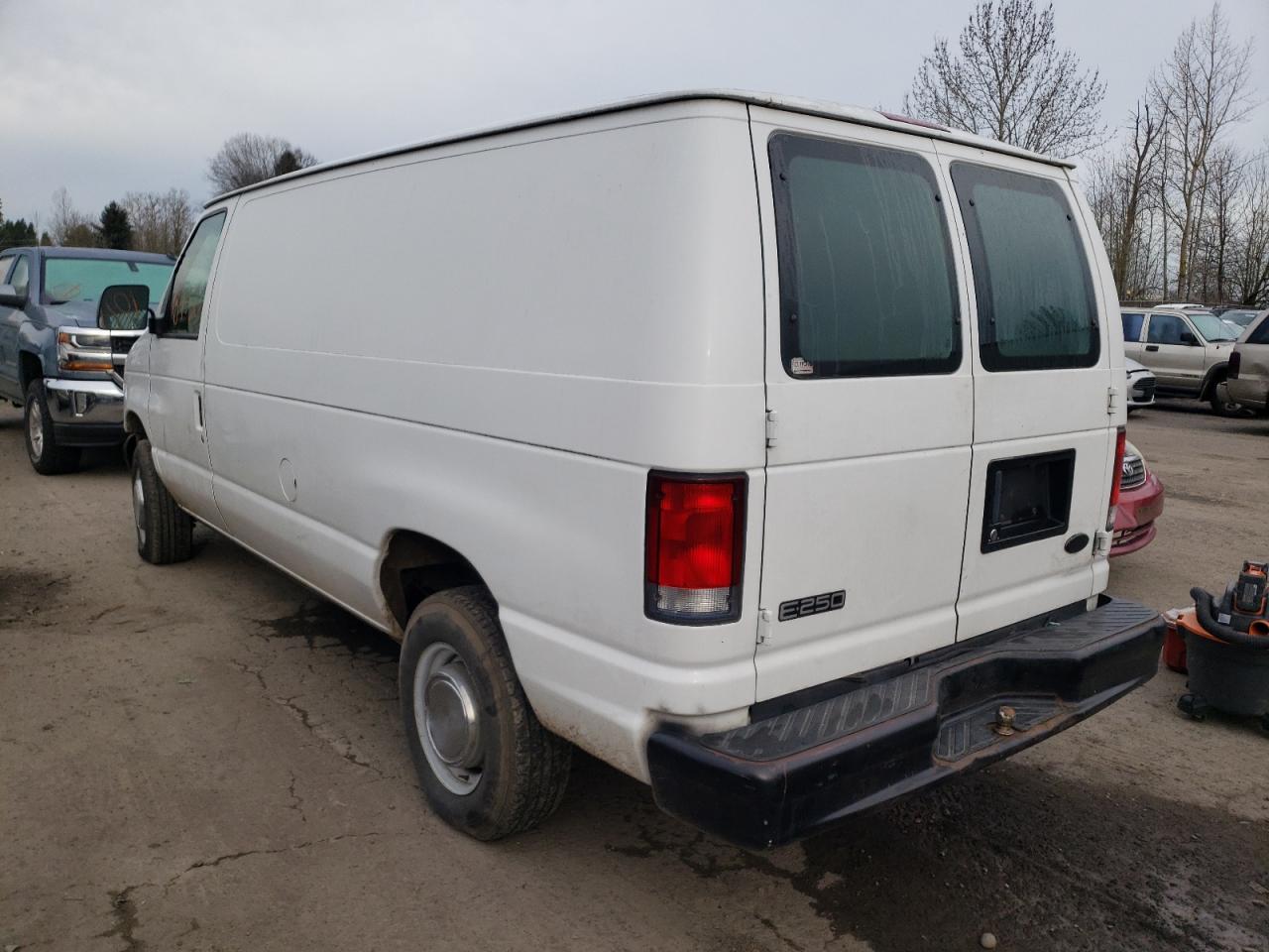صورة رقم 3 من المزاد - 2001 FORD ECONOLINE مع VIN 1FTNE24L61HB17639