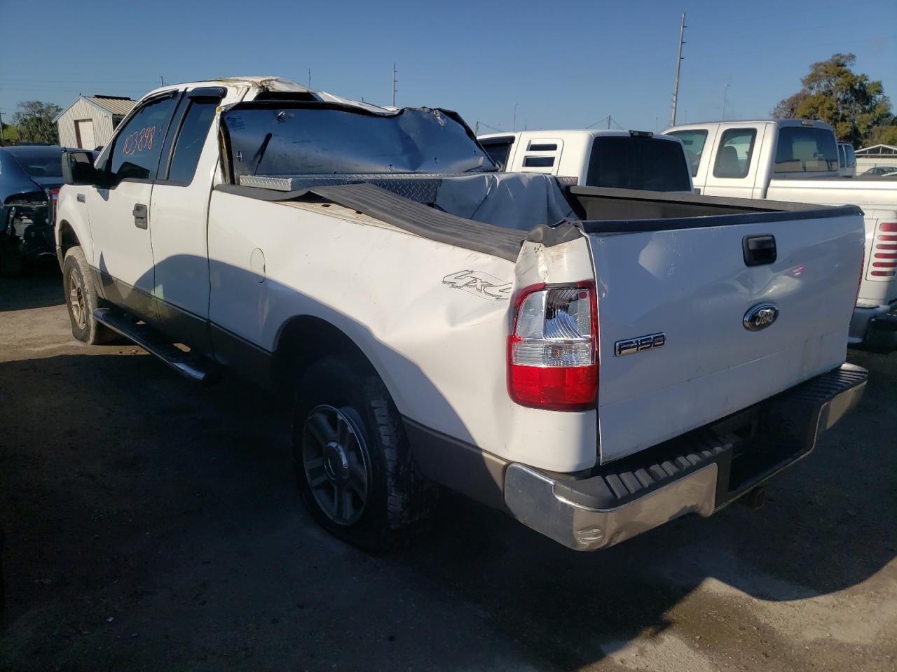 Photo 3 from auction – 2006 FORD F150 with VIN 1FTPX14VX6NB08644