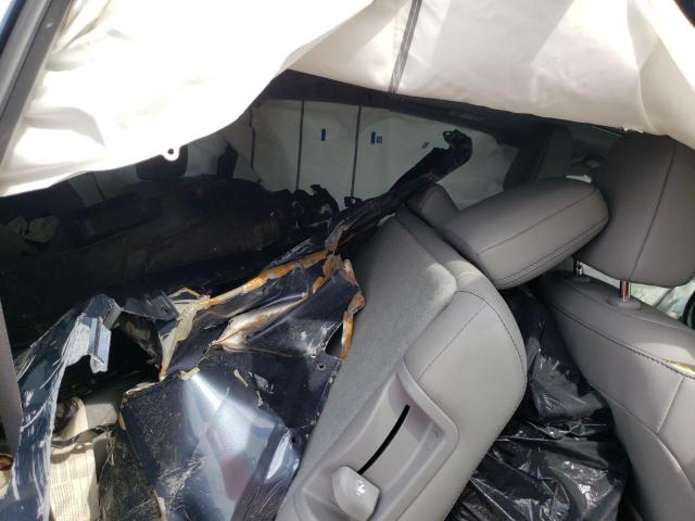 Photo 6 from auction – 2017 TOYOTA HIGHLANDER with VIN 5TDJZRFH8HS421937