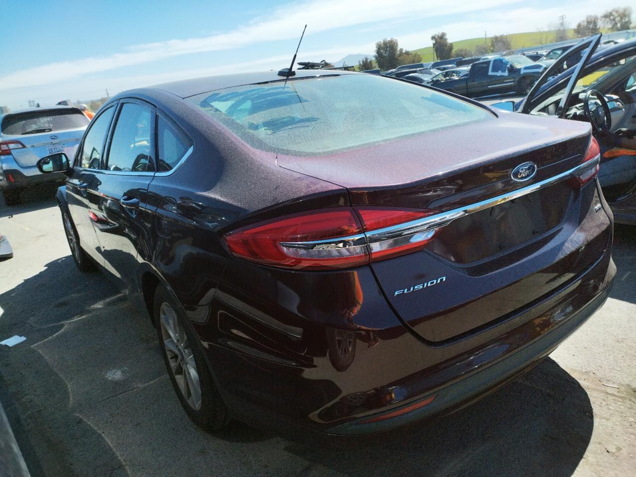 Photo 3 from auction – 2017 FORD FUSION SE with VIN 3FA6P0H73HR207538