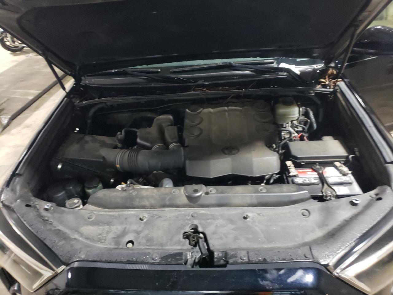 Photo 7 from auction – 2015 TOYOTA 4RUNNER SR with VIN JTEZU5JR2F5094220