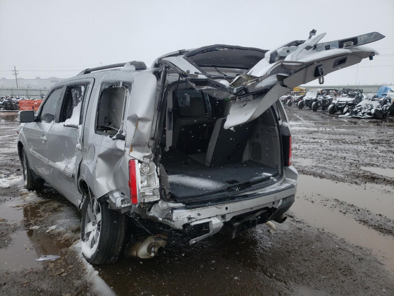 Photo 9 from auction – 2015 HONDA PILOT TOUR with VIN 5FNYF4H95FB040998