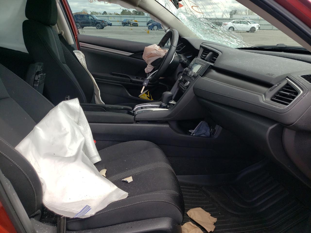 Photo 5 from auction – 2019 HONDA CIVIC LX with VIN 19XFC2F69KE051497