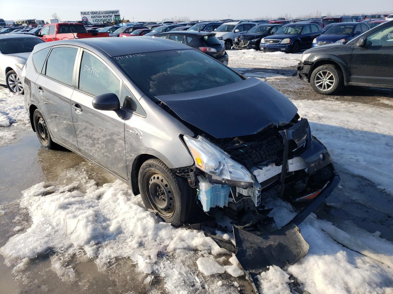Photo 14 from auction – 2012 TOYOTA PRIUS V with VIN JTDZN3EU3C3167042