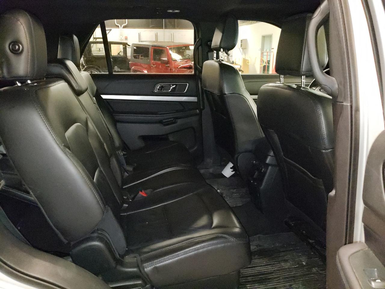 Photo 6 from auction – 2018 FORD EXPLORER X with VIN 1FM5K8DH0JGC65391