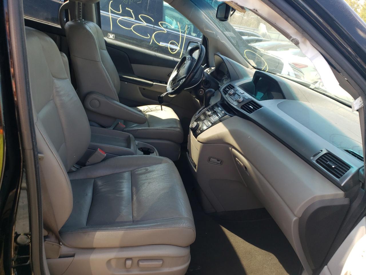 Photo 5 from auction – 2011 HONDA ODYSSEY EX with VIN 5FNRL5H63BB034037