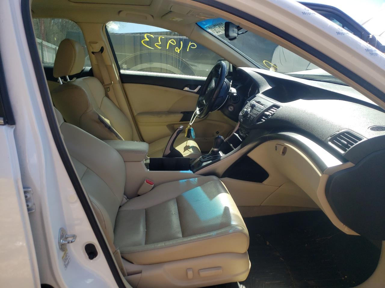 Photo 5 from auction – 2013 ACURA TSX with VIN JH4CU2F49DC012450