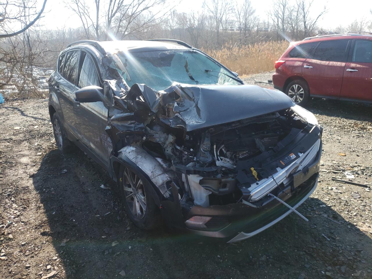 Photo 1 from auction – 2018 FORD ESCAPE SE with VIN 1FMCU9GD7JUA43027