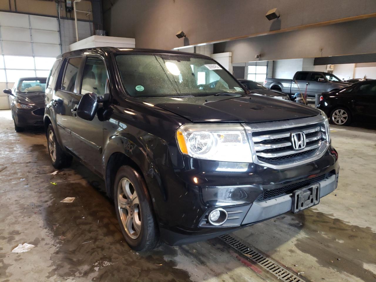 HONDA PILOT EX 2014 with VIN 5FNYF4H40EB011203 - Photo from auction