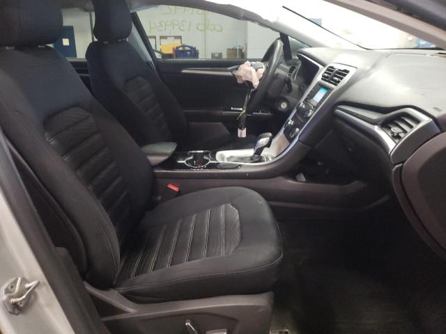 Photo 5 from auction – 2016 FORD FUSION SE with VIN 3FA6P0H79GR179758