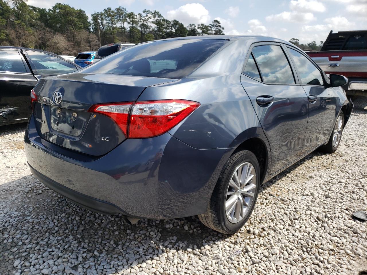 Photo 4 from auction – 2015 TOYOTA COROLLA L with VIN 5YFBURHE1FP232090