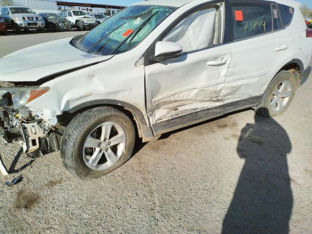 Photo 9 from auction – 2014 TOYOTA RAV4 XLE with VIN 2T3WFREV3EW118502