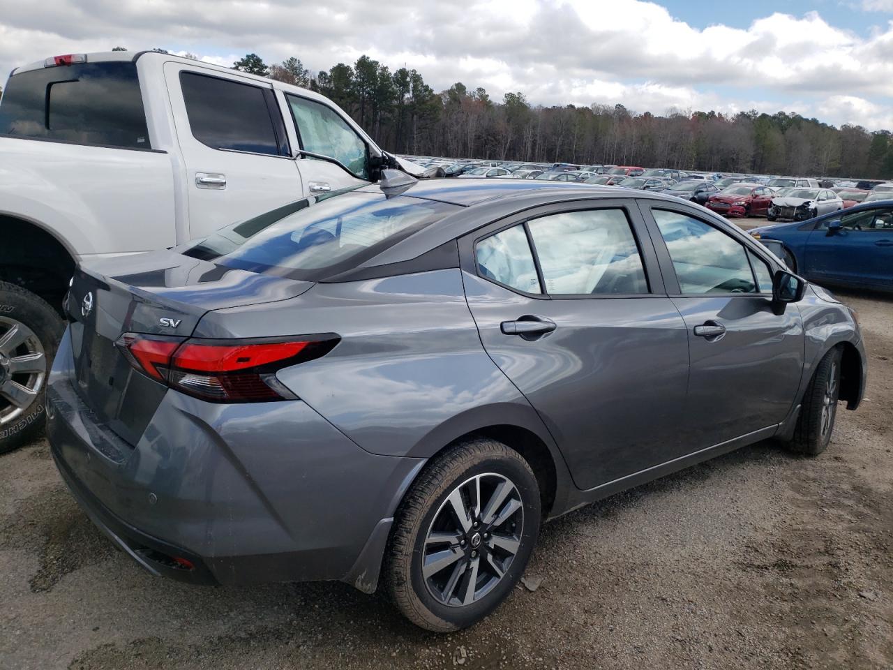 Photo 4 from auction – 2021 NISSAN VERSA SV with VIN 3N1CN8EV2ML836535