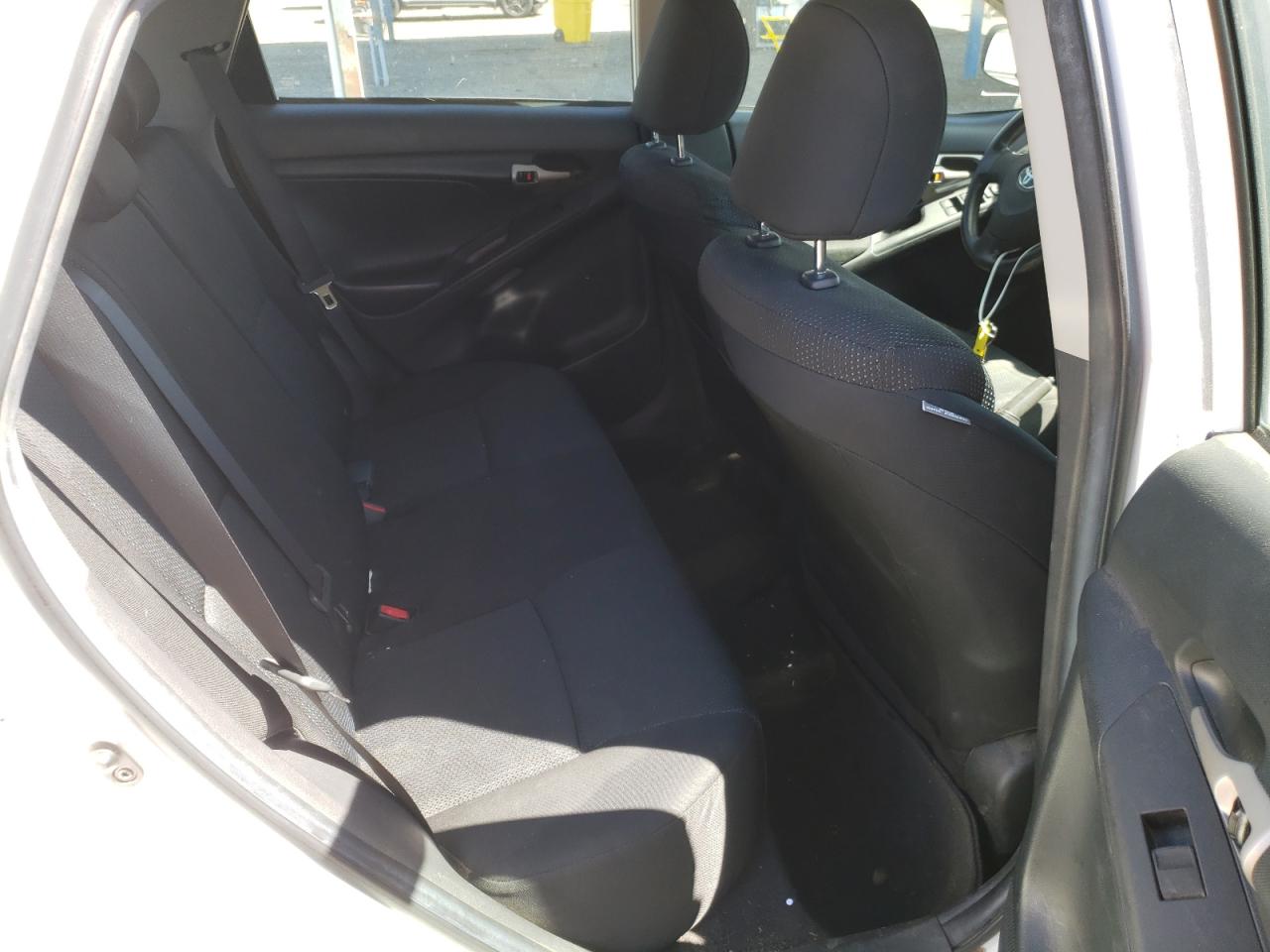 Photo 6 from auction – 2010 TOYOTA COROLLA MA with VIN 2T1KU4EE5AC255033
