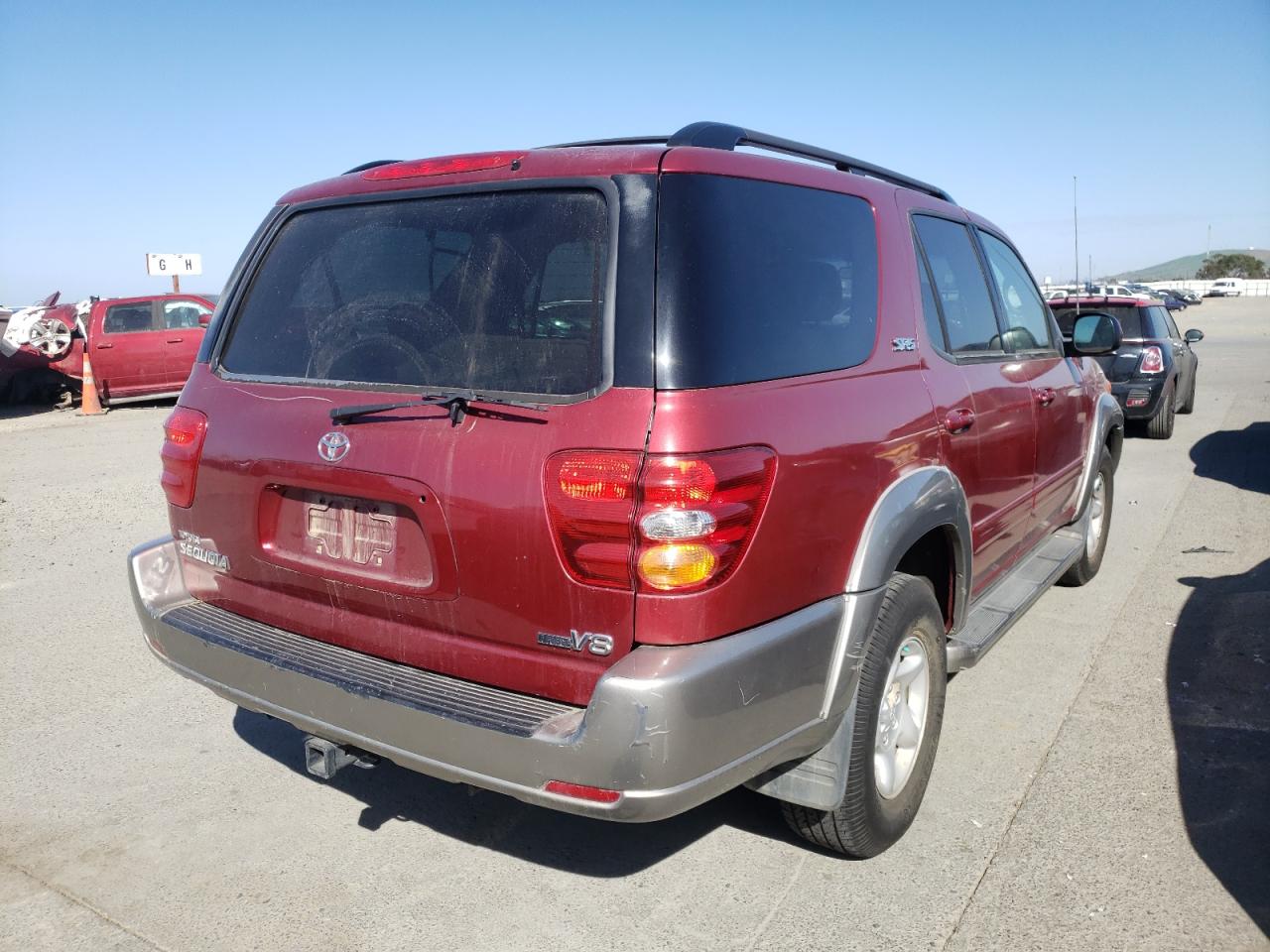 Photo 4 from auction – 2002 TOYOTA SEQUOIA SR with VIN 5TDZT34A52S086103