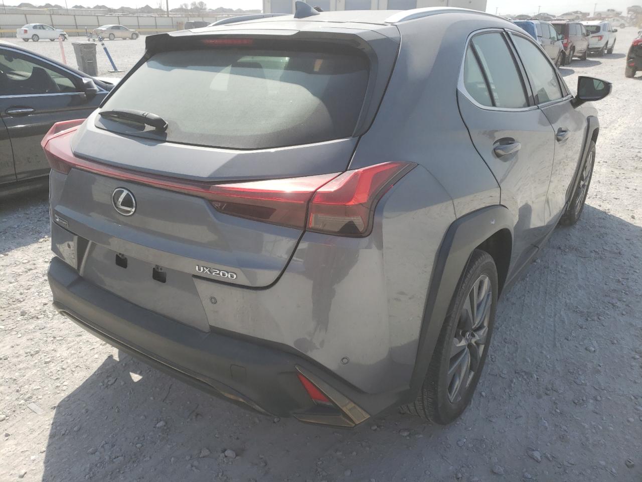 Photo 4 from auction – 2019 LEXUS UX 200 with VIN JTHY3JBH1K2009332