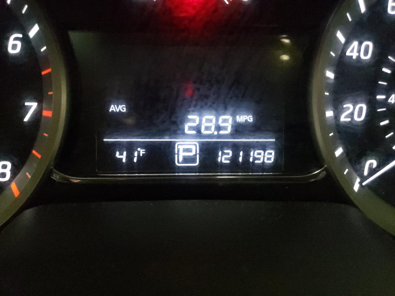 Photo 8 from auction – 2014 NISSAN SENTRA S with VIN 3N1AB7AP1EY304344