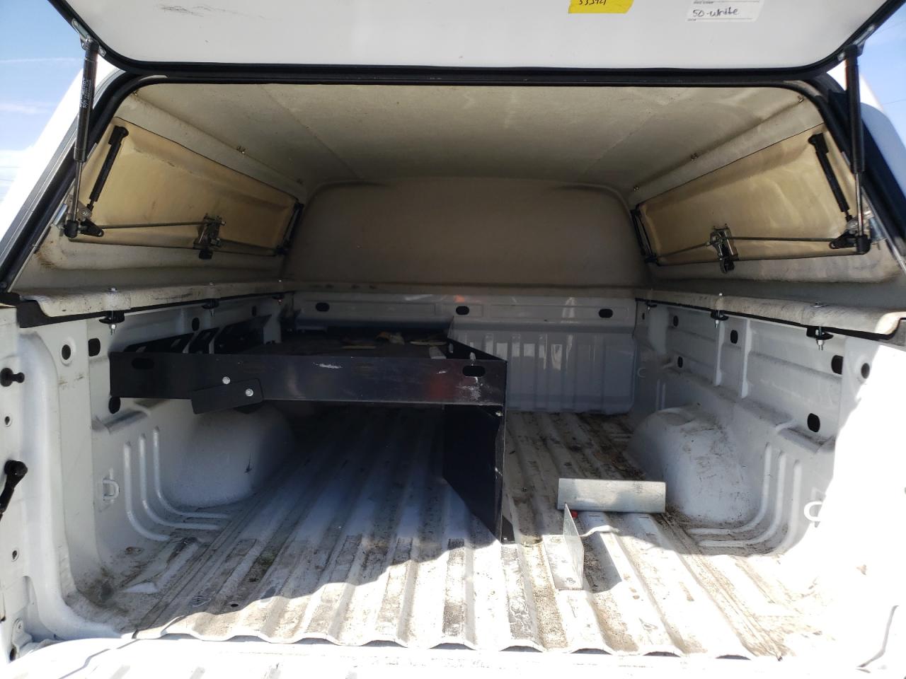 Photo 9 from auction – 2019 CHEVROLET COLORADO with VIN 1GCHSBEA8K1248634