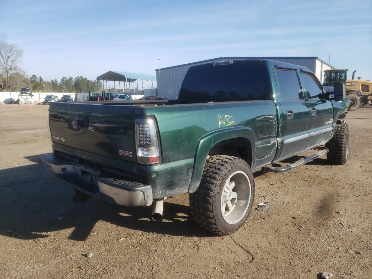 Photo 4 from auction – 2004 GMC SIERRA C25 with VIN 1GTHC23274F183614
