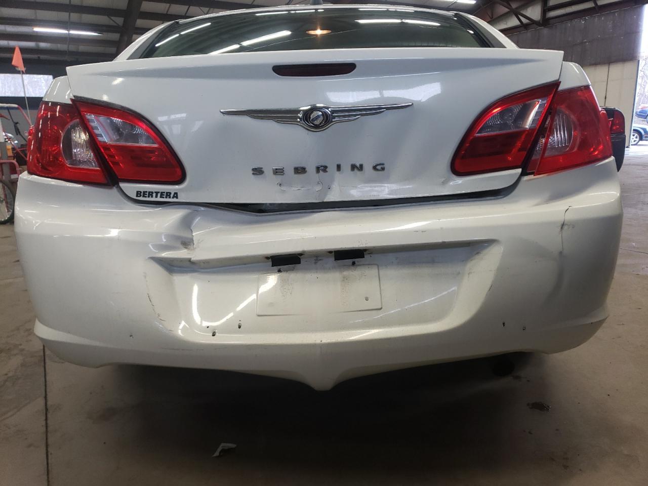 Photo 9 from auction – 2008 CHRYSLER SEBRING LX with VIN 1C3LC46J28N294760