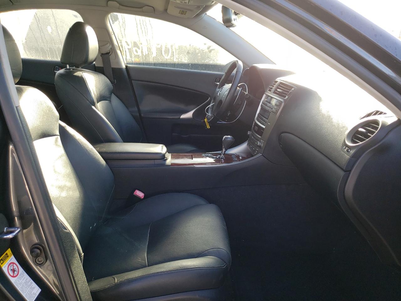 Photo 5 from auction – 2006 LEXUS IS 250 with VIN JTHBK262662020210