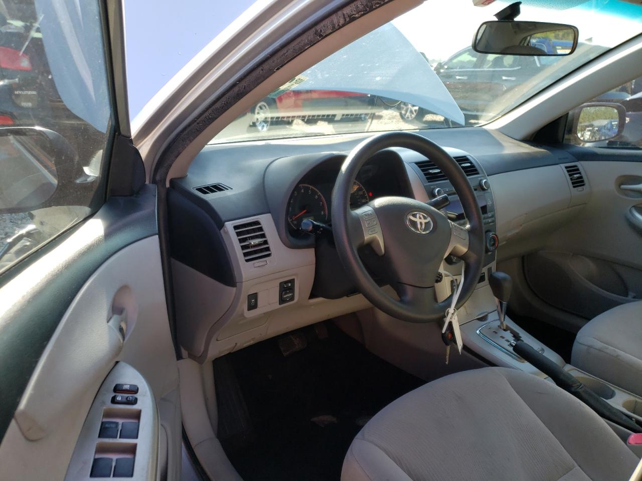 Photo 9 from auction – 2011 TOYOTA COROLLA BA with VIN JTDBU4EE0BJ098856