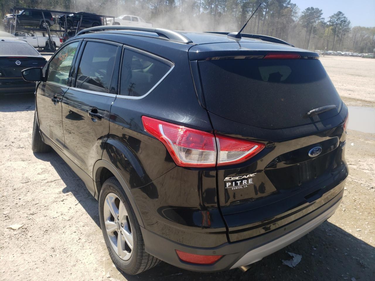 Photo 3 from auction – 2016 FORD ESCAPE SE with VIN 1FMCU0GX7GUC62388