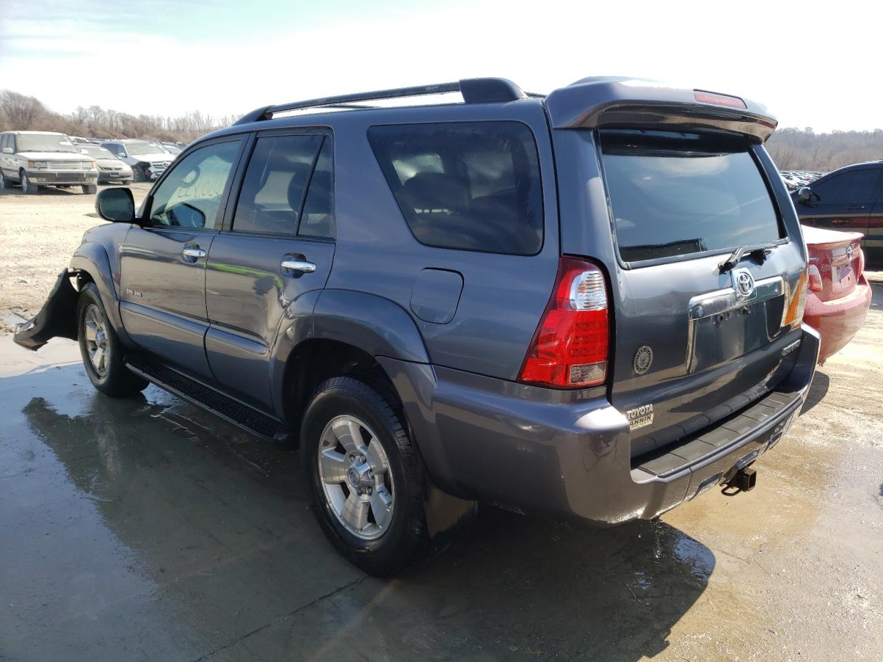 Photo 3 from auction – 2006 TOYOTA 4RUNNER SR with VIN JTEBU14R960086053