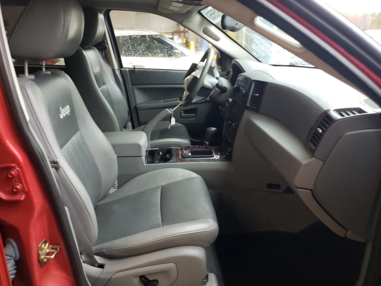Photo 5 from auction – 2005 JEEP GRAND CHER with VIN 1J4HR48N35C712955