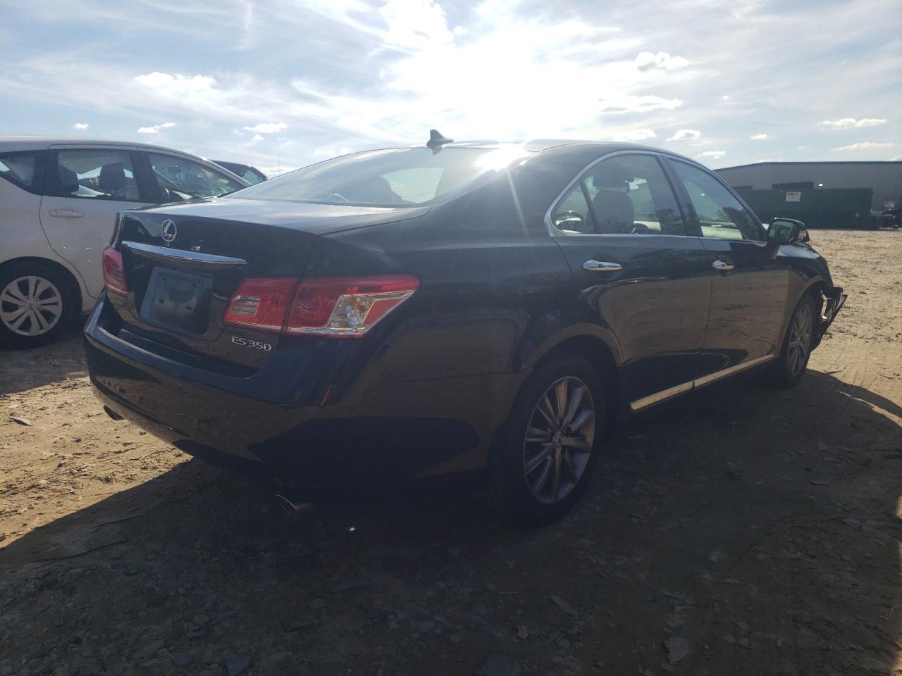 Photo 4 from auction – 2012 LEXUS ES 350 with VIN JTHBK1EG3C2476927