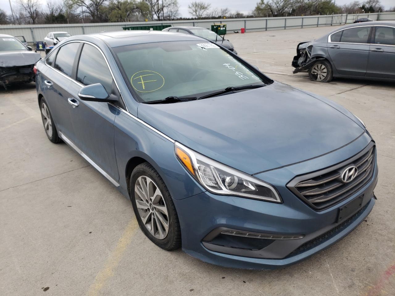 HYUNDAI SONATA 2016 with VIN 5NPE34AFXGH313772 - Photo from auction