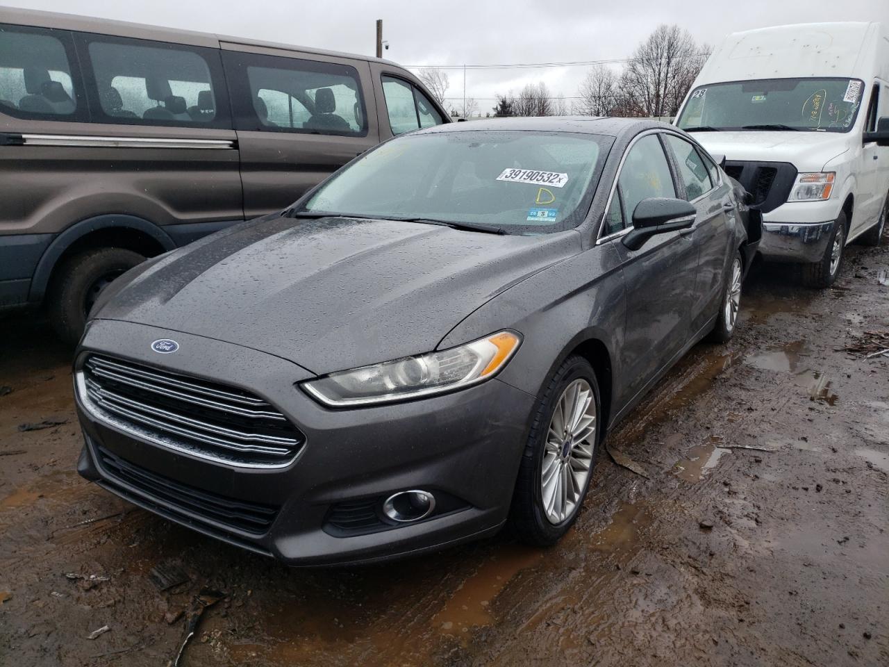 Photo 2 from auction – 2015 FORD FUSION SE with VIN 3FA6P0HD0FR176705