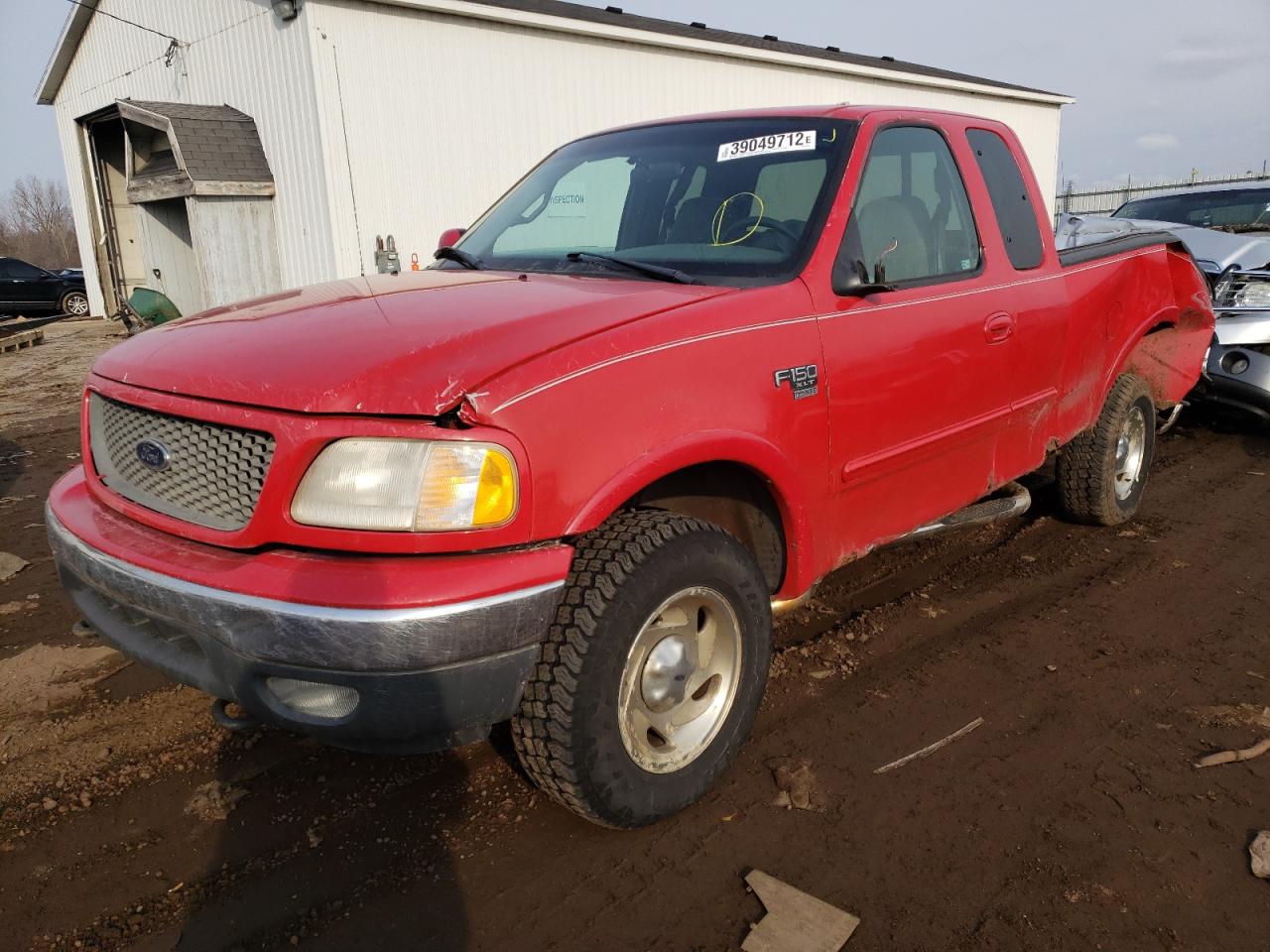 Photo 2 from auction – 2000 FORD F150 with VIN 1FTRX18L3YNC04233