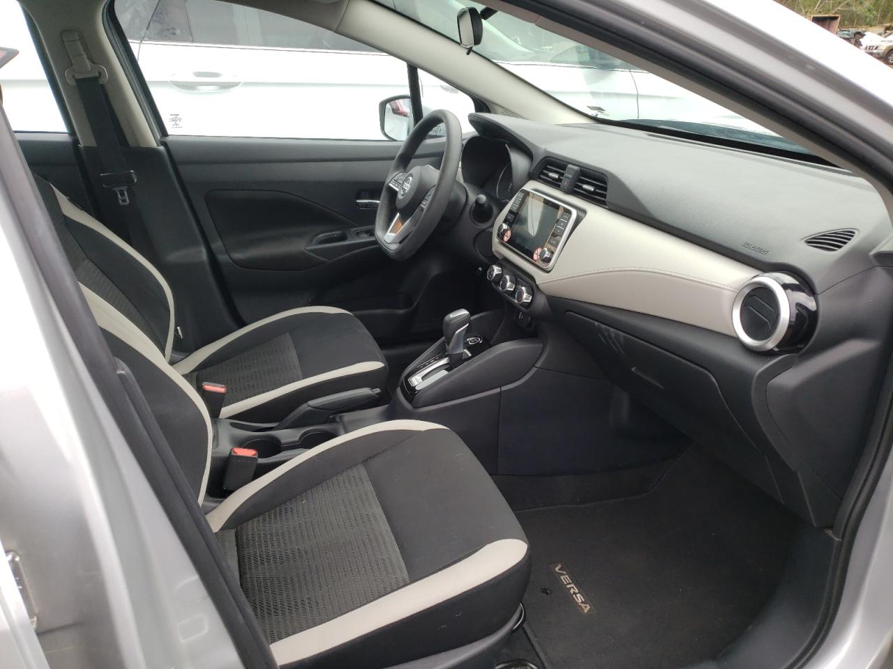 Photo 5 from auction – 2021 NISSAN VERSA SV with VIN 3N1CN8EV5ML844693