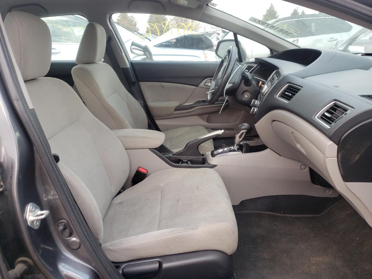 Photo 5 from auction – 2013 HONDA CIVIC LX with VIN 19XFB2F59DE241278